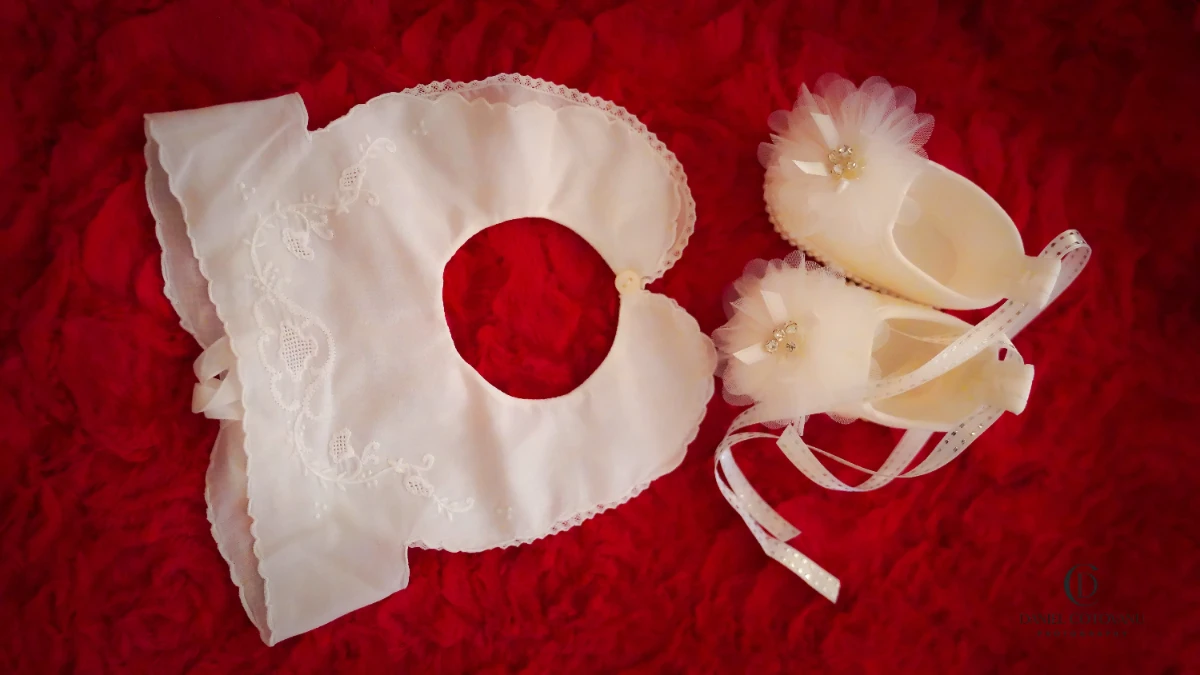 Detalii botez - fotografie artistică și autentică